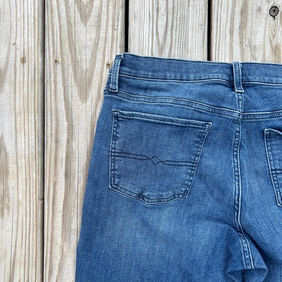 Lucky Brand Jeans Womens 16/33 Blue Denim Medium Wash Sweet N Straight Mid Rise - Picture 14 of 16